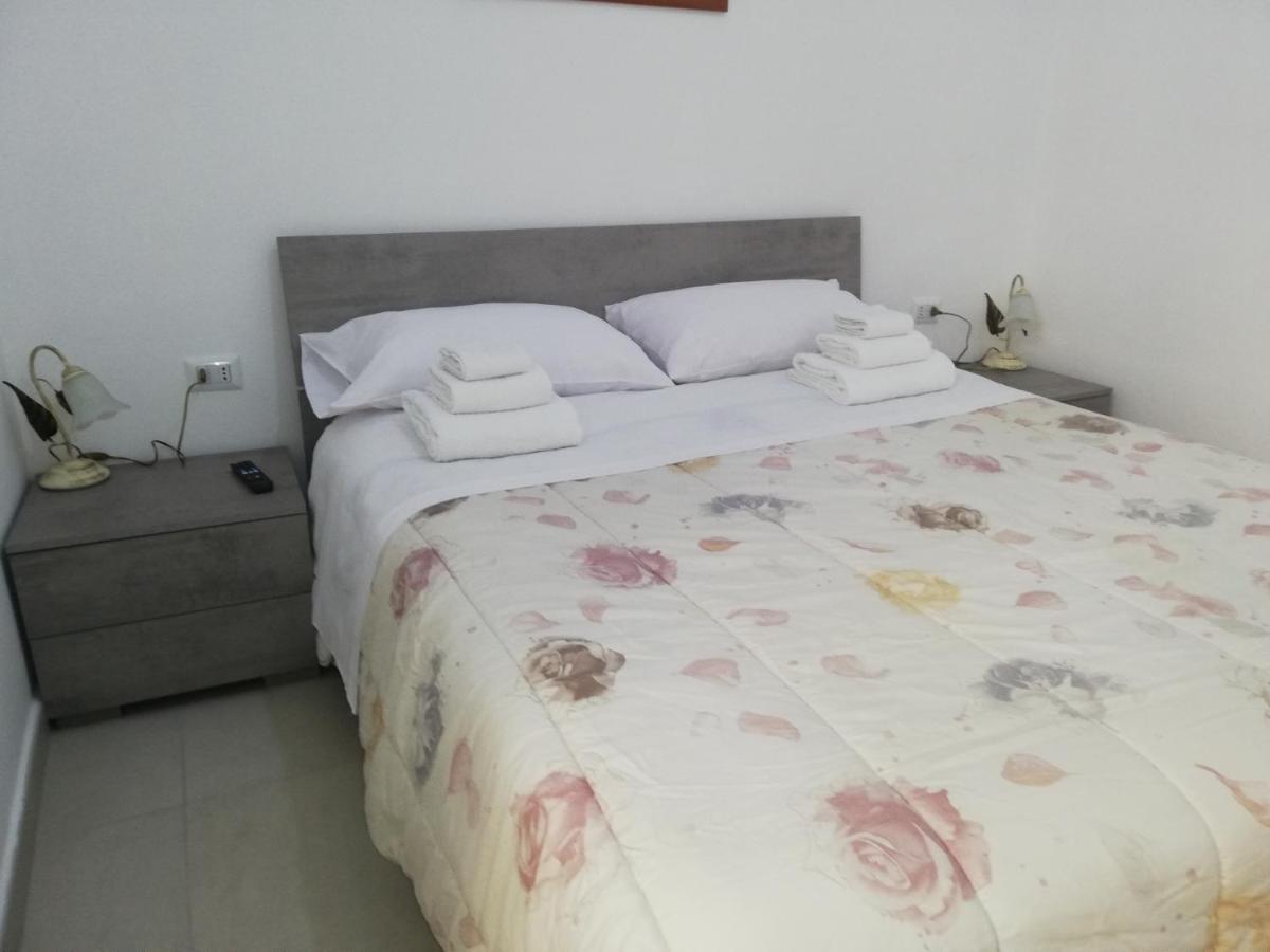 A Napoli Apartment Luaran gambar