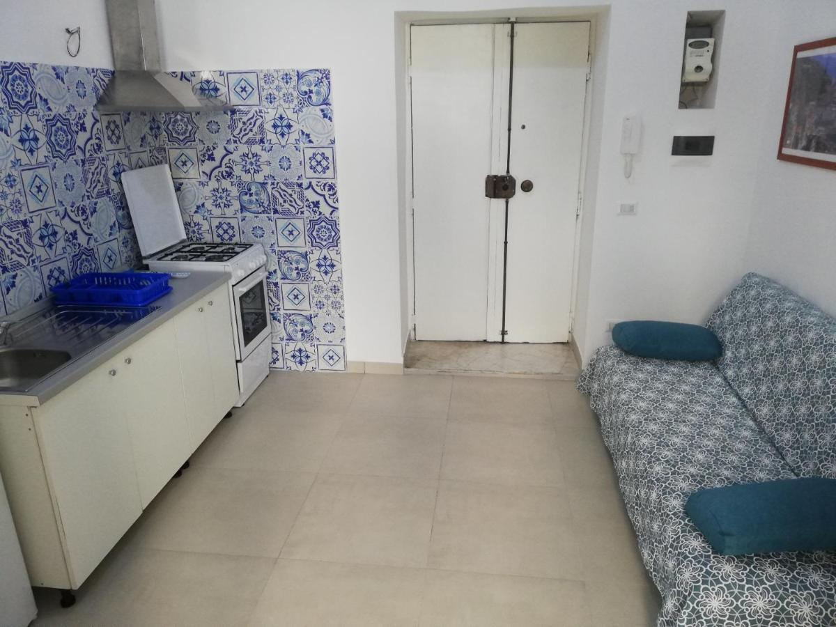 A Napoli Apartment Luaran gambar