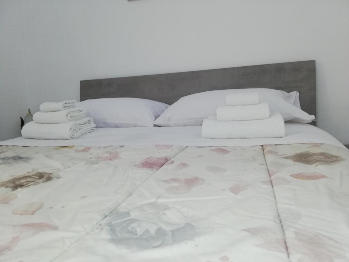 A Napoli Apartment Luaran gambar