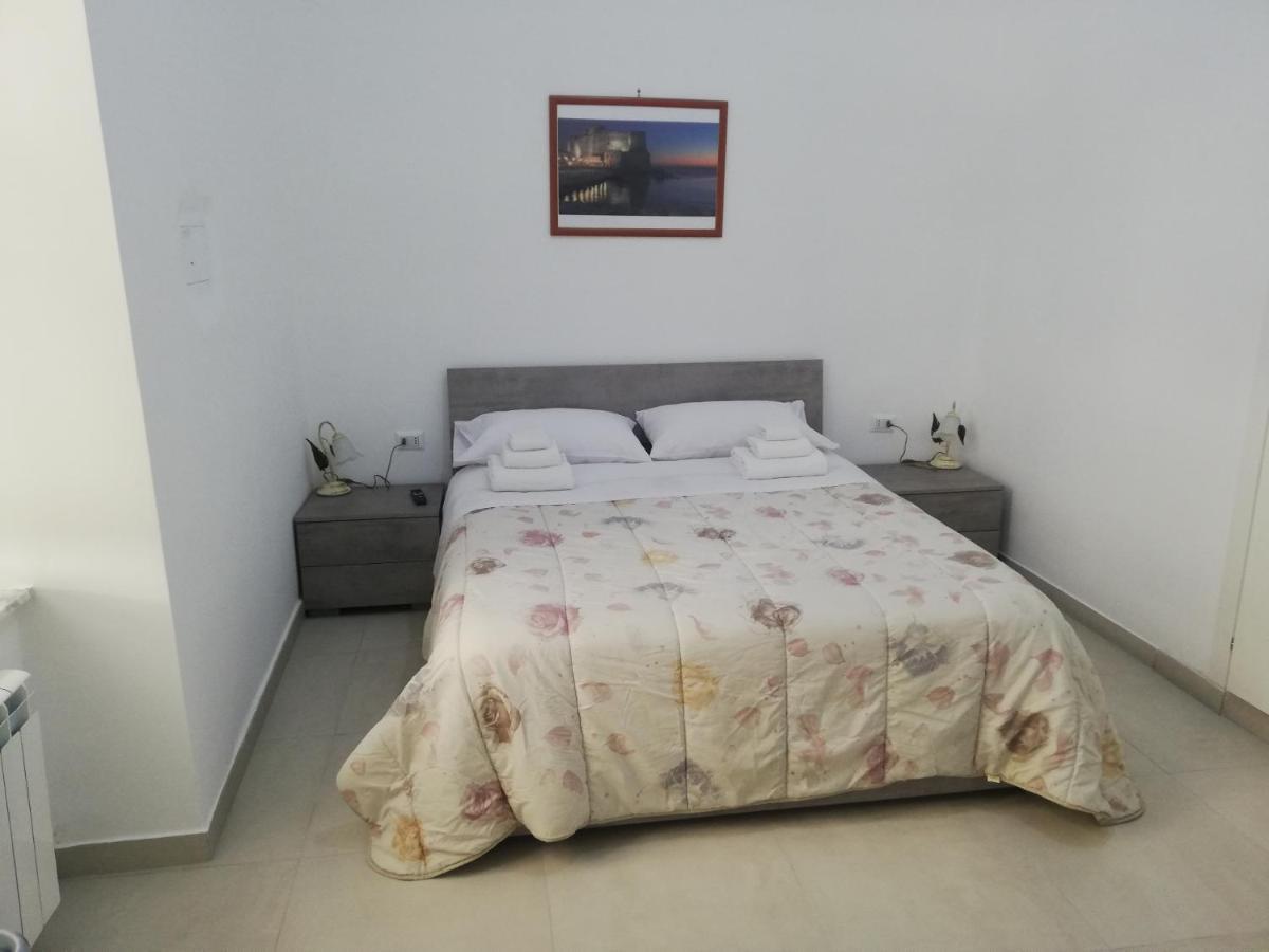 A Napoli Apartment Luaran gambar