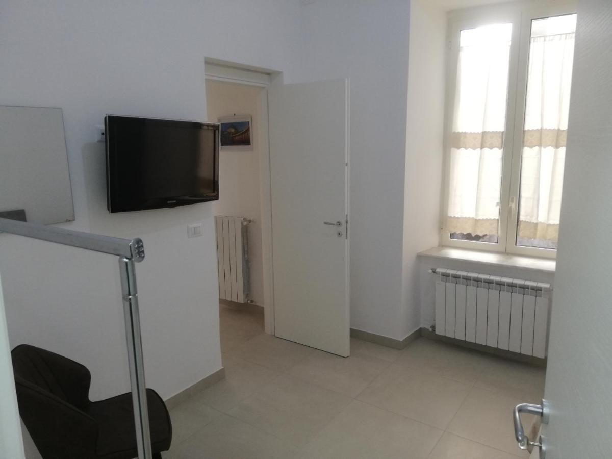 A Napoli Apartment Luaran gambar
